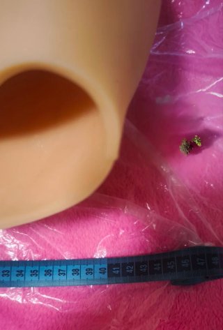 Prótesis silicona caderas y glúteos beige