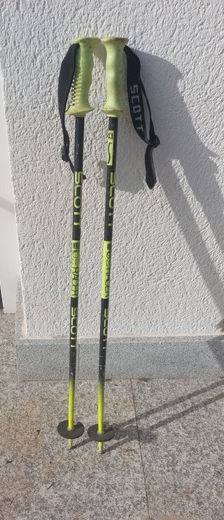 BASTONES SCOTT 85 cm