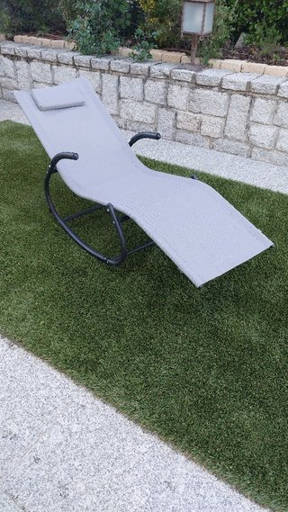 TUMBONA DE JARDIN