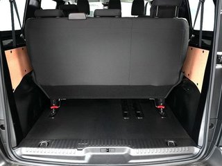 Peugeot Expert 2.0 BlueHDI 180CV Standar EAT8 9 Plazas