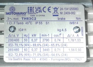 Motor trifásico Motovario TH63C2