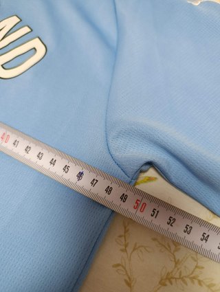 Camiseta de futbol talla S con el dorsal 9