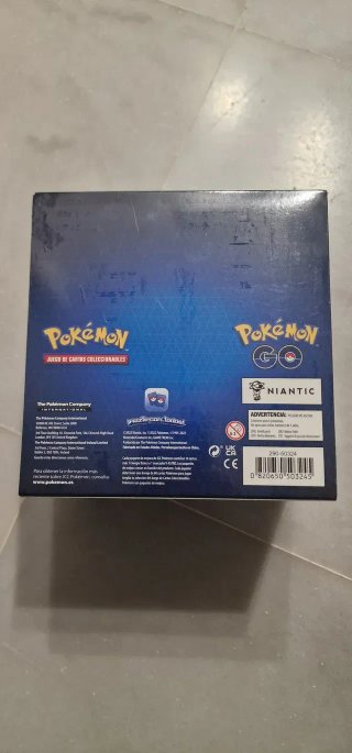 Caja Pokémon Dragonite V-ASTRO Precintada