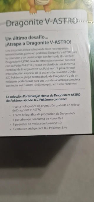 Caja Pokémon Dragonite V-ASTRO Precintada