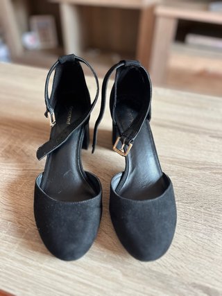 Zapatos Graceland ante tacón negro