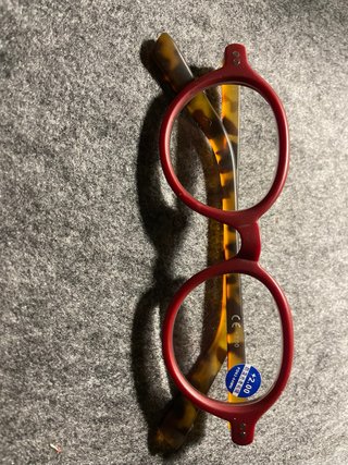 Gafas lectura +2.00 redondas burdeos