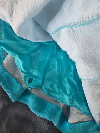 Falda plisada azul