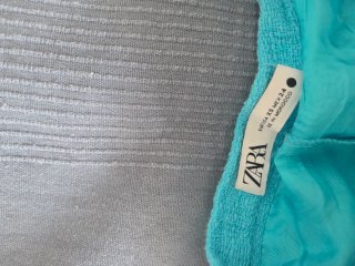 Falda plisada azul
