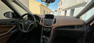 Opel Zafira Tourer 2013