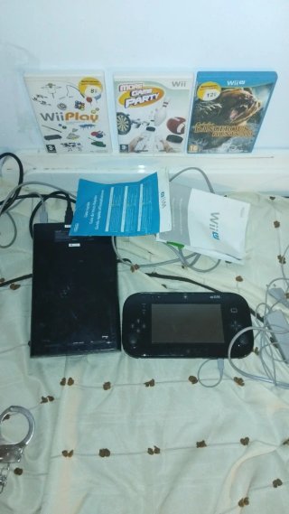 Nintendo Wii U 32GB Negra + Juegos