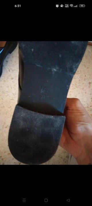 Zapatos negros formales de mujer