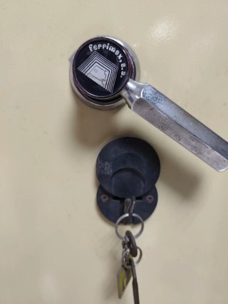 Armadio blindato di sicurezza FERRIMAX con chiavi