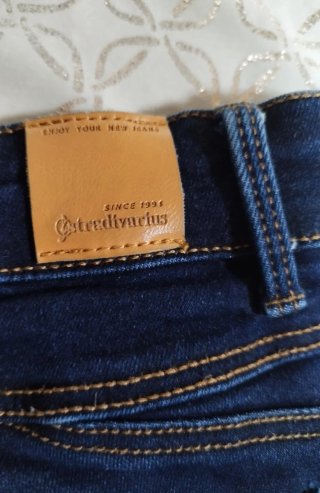 Jeans pitillo Skinny raw hem Stradivarius