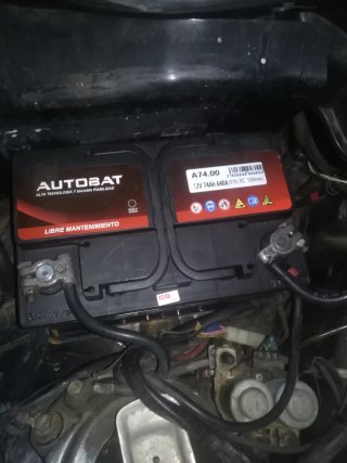Batería de coche no rebajo es nueva