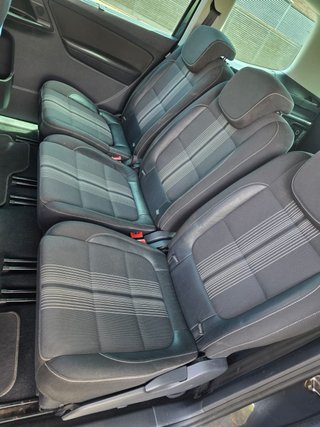 Volkswagen Sharan 2012