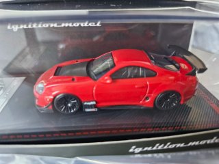 Coche a escala 1:64 Toyota Supra