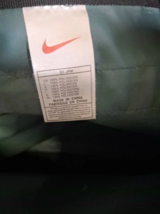 Mochila bandolera Nike verde