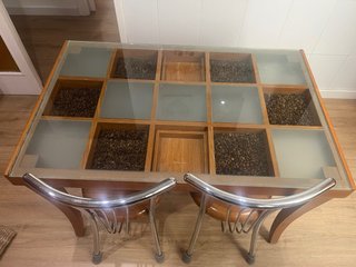 Mesa de cocina cristal y madera con 4 sillas