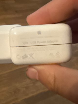 Cargador Apple Lightning Blanco 10W