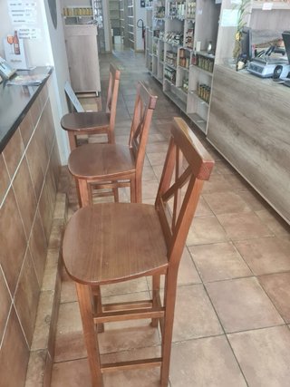 Conj. 4 mesas-15 sillas-3 taburetes madera maciza