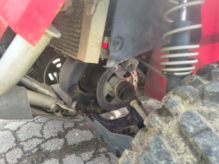 Quad Bombardier Can-Am Rojo