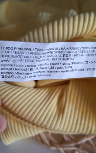Camiseta Zara niña manga abullonada amarilla