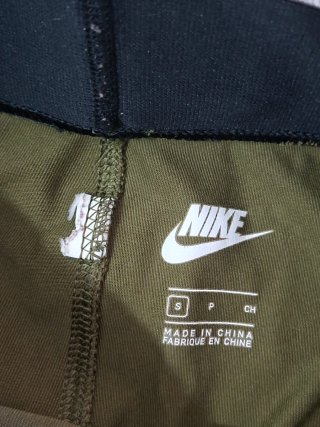 Leggings Nike Verde Oliva