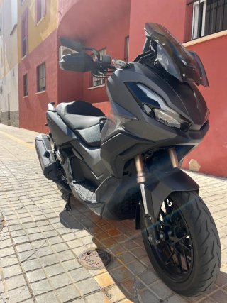 Honda Adv 350 2023 - 24713 km