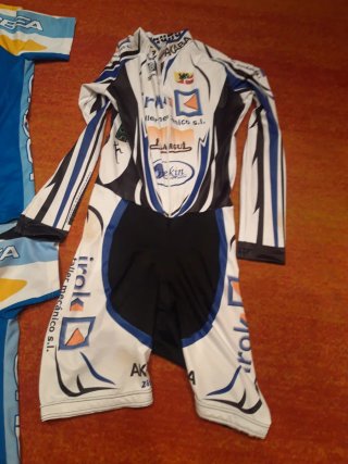 2 Maillots Ciclismo Orbea Talla M + Mono Regalo