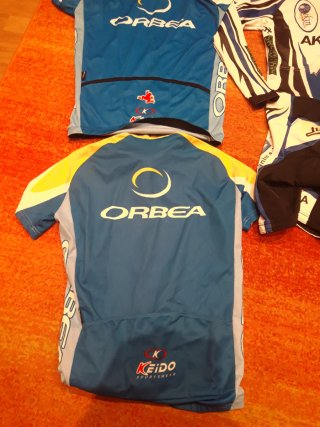 2 Maillots Ciclismo Orbea Talla M + Mono Regalo
