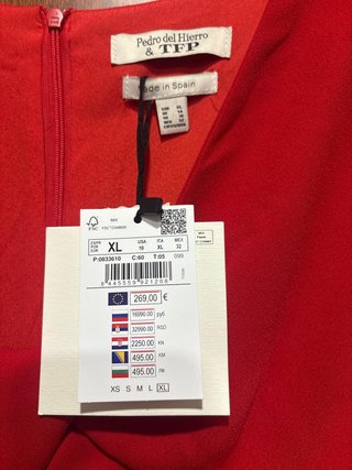 Vestido Pedro del Hierro Tamara Falcó Rojo
