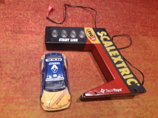 Scalextric Coche, Semaforo y Mandos EVO 1