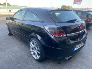 Opel Astra 2007