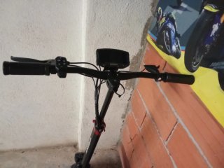 Patín Eléctrico Freeboy Off-Road Negro/Rojo