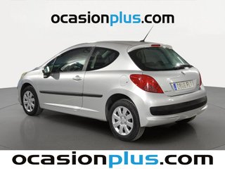 Peugeot 207 1.4 16v X-Line 65 kW (90 CV)