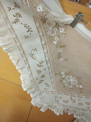 Manteletas Falleras Bordadas