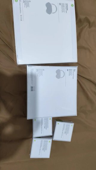 Apple AirPods Pro/Max Grises y Blancos