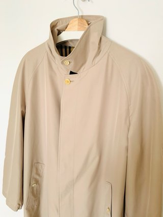 Gabardina Burberry Beige Clásica