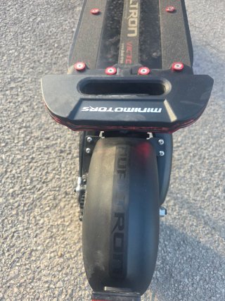 Dualtron Victor con placa