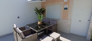 Casa adosada en alquiler en La Siesta - El Salado - Torreta en Torrevieja
