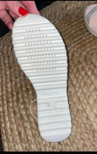 Sandalias Geox Plata y Blanco Brillante