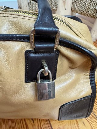 Bolso Loewe Amazona Vintage Piel Beige/Marrón