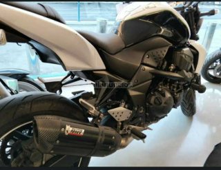 Kawasaki Z750 Blanca