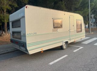 KIA Sorento 4x4 y caravana Roller Sevilla