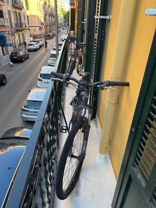 2 Bicicletas por no uso,  Necessitan una revisión.
