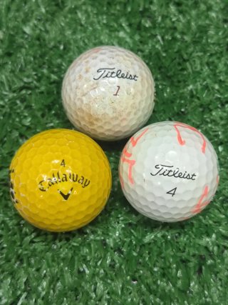 3 Bolas Golf Logos