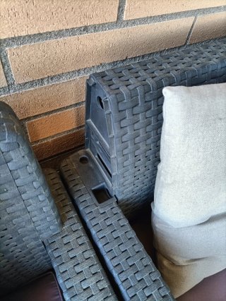 Conjunto Muebles Jardín: Sofá, Sillones y Mesa
