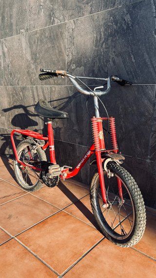 Bicicleta infantil Derbi Rabassa roja