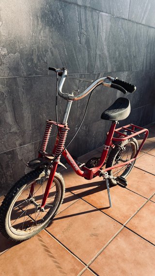Bicicleta infantil Derbi Rabassa roja