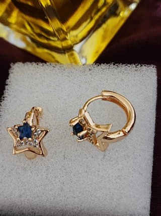 Pendientes Estrella  Color Oro y Azul